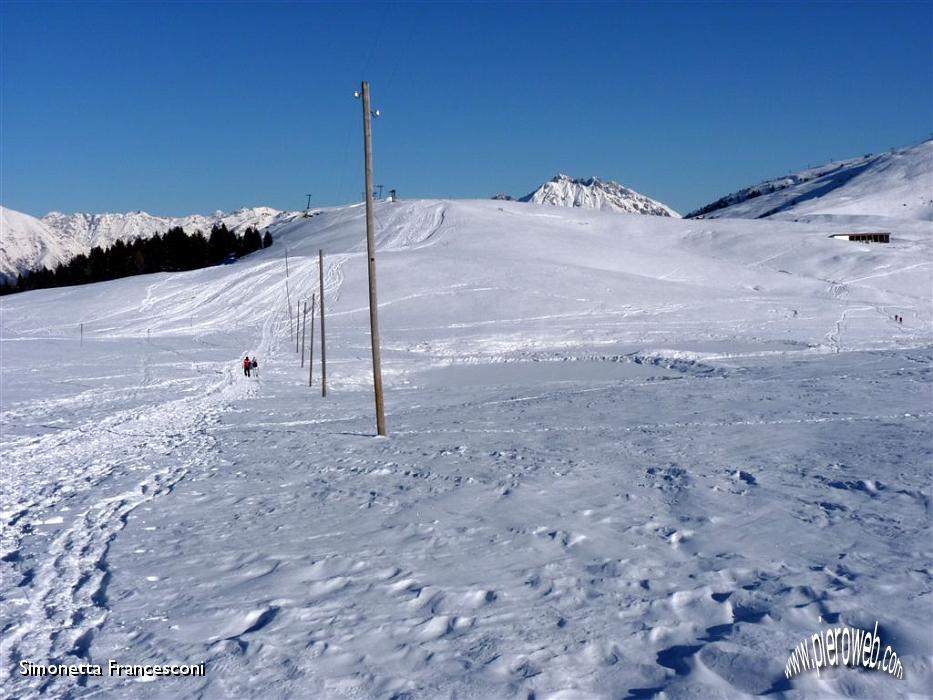 06 TUTT'INTORNO E' UN CANDIDO MANTO BIANCO.JPG